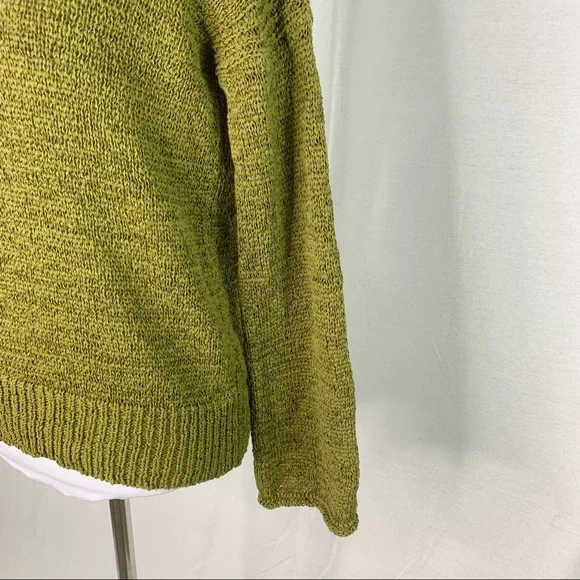J. Crew flared sleeve swing green v-neck sweater - Picture 3 of 14
